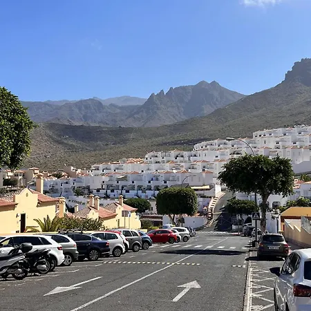 Enchanting Suite, Tenerife Panoramic View Apartamento *